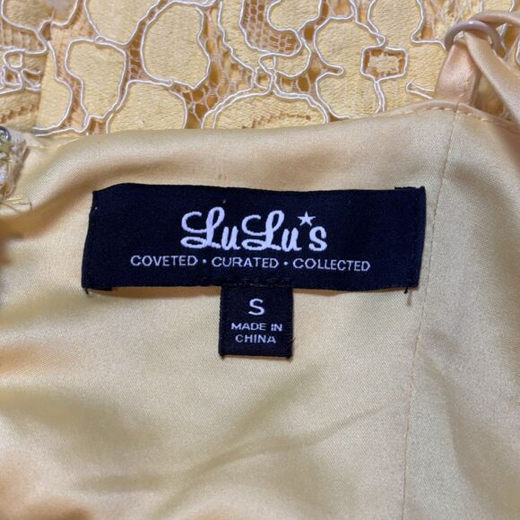 Lulus Dress Women’s Small S Yellow Floral Party Lace Lined Sweet Blossom - Picture 10 of 12